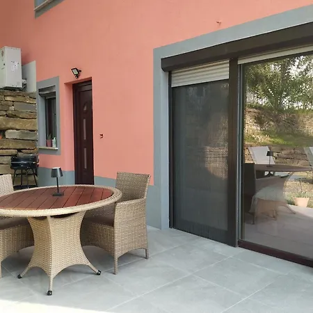 Apartma Pod Hrastom Lägenhet Koper