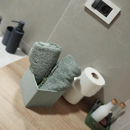 Apartma Pod Hrastom Lägenhet